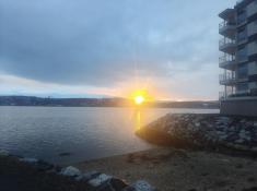 Sonnenuntergang am Fjord