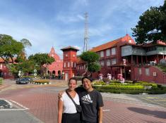 Aizad und ich in der Innenstadt von Melaka